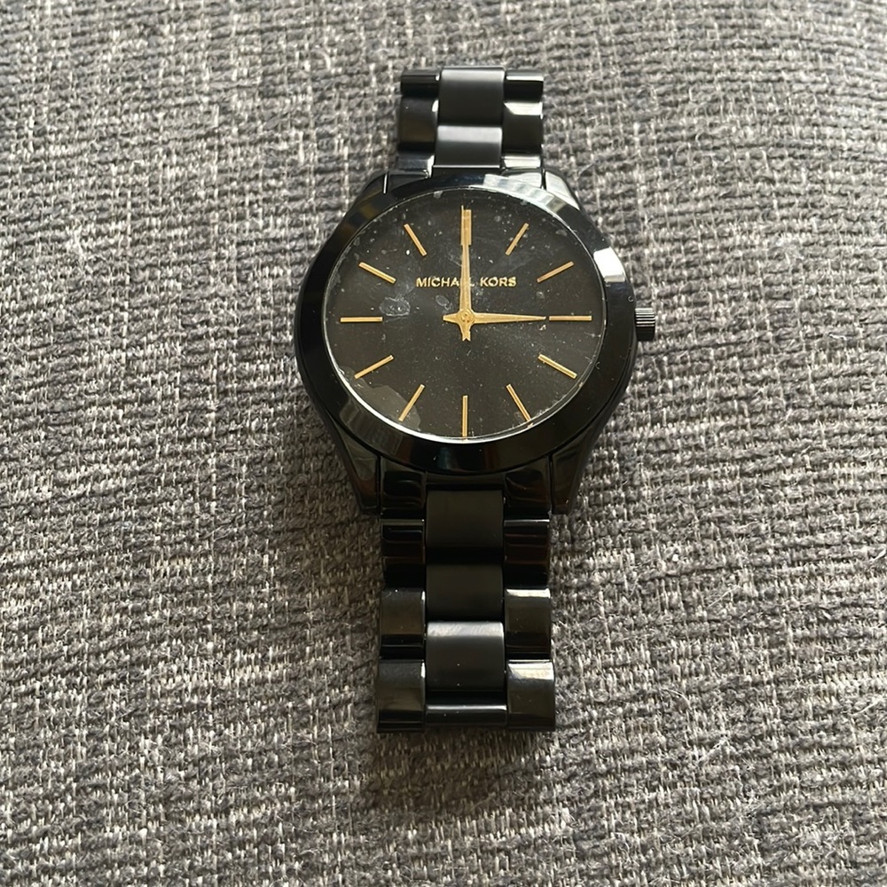 Michael Kors Black watch